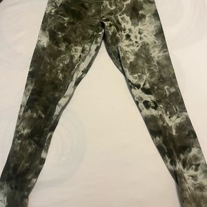 Lululemon Athletica Green and Gray Leggings